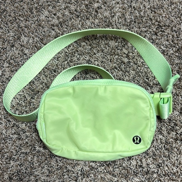 lululemon athletica Handbags - Lululemon Belt Bag Faded Zap Everywhere Belt Bag